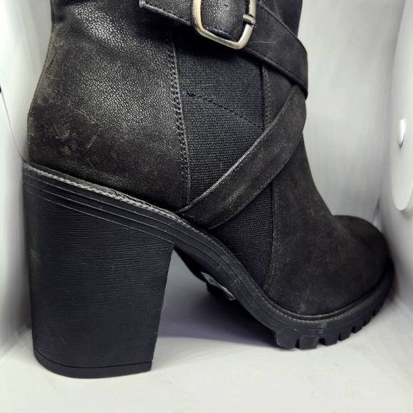 4B BLK CRISS CROSS WRP LUG BOOTIE - Picture 5 of 9